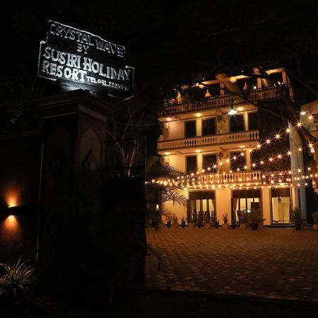 Crystal Wave Holiday Resort Polhena มาตารา ภายนอก รูปภาพ